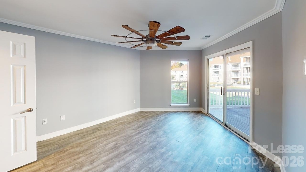 1105 Torrence Circle - Photo 2