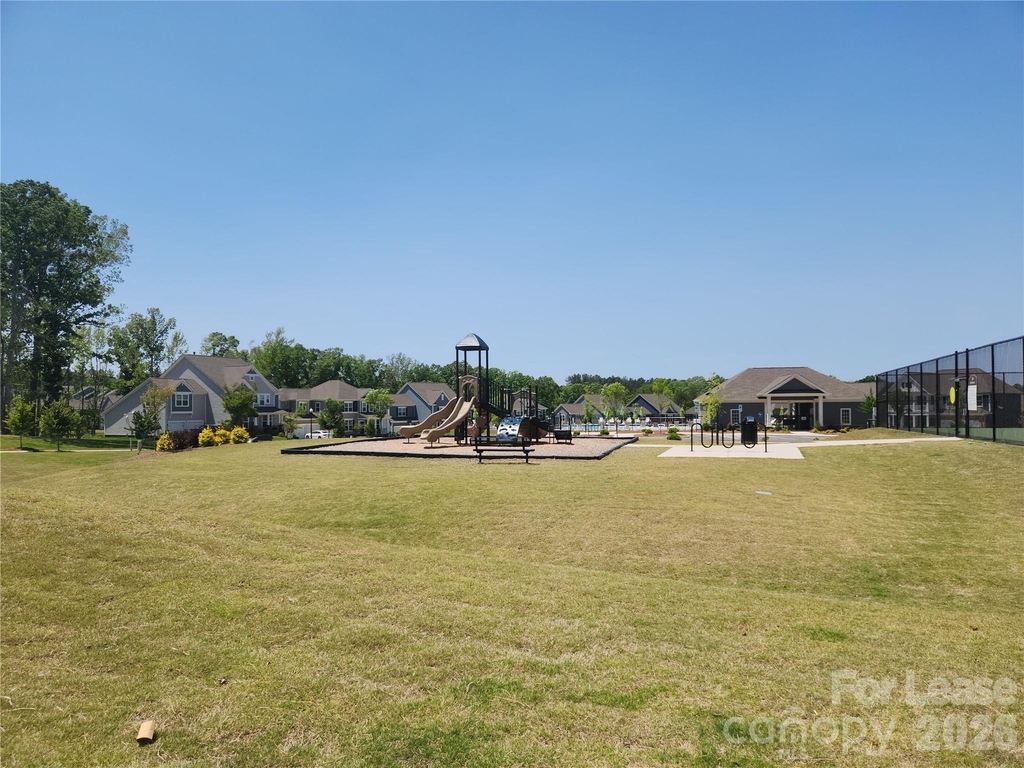 1009 Gabardine Lane - Photo 19