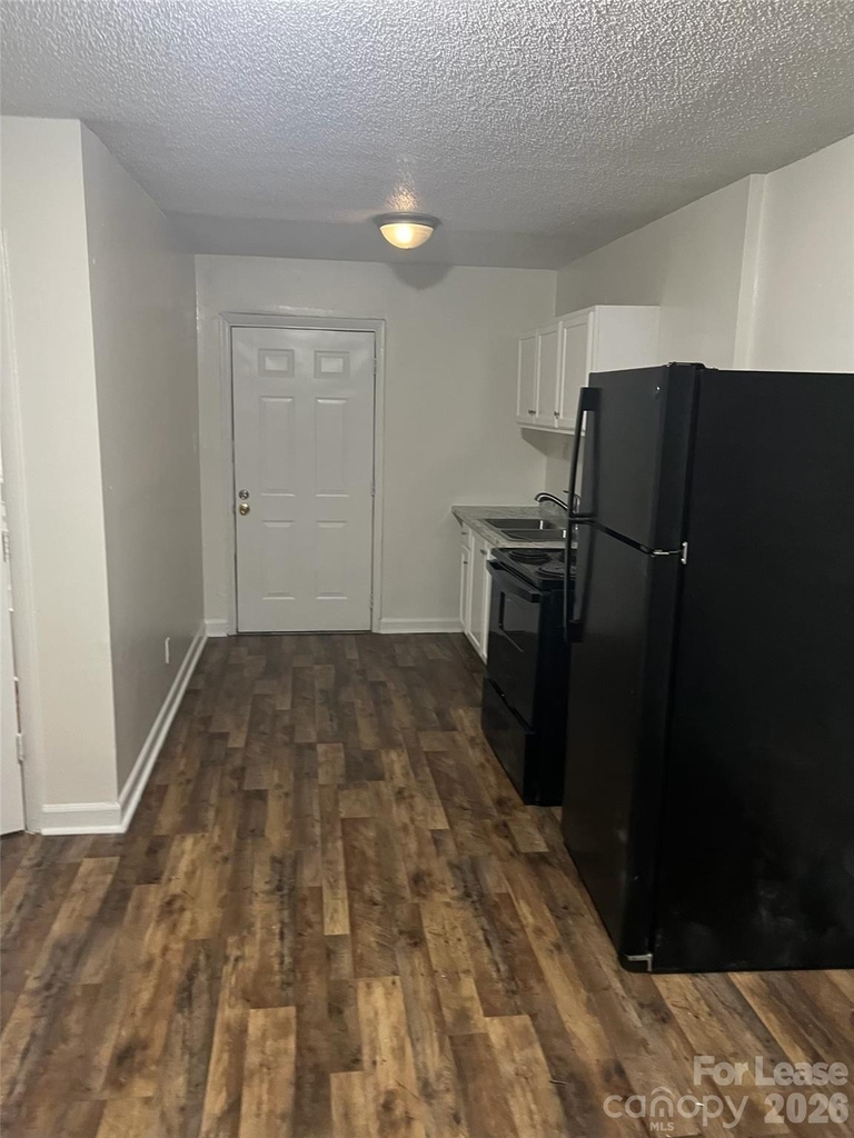 3805 Miriam Drive - Photo 3