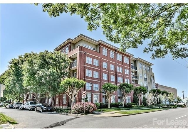 1320 Fillmore Avenue - Photo 0