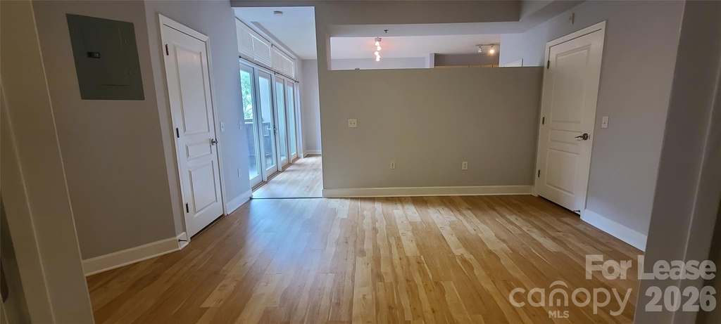 1320 Fillmore Avenue - Photo 4