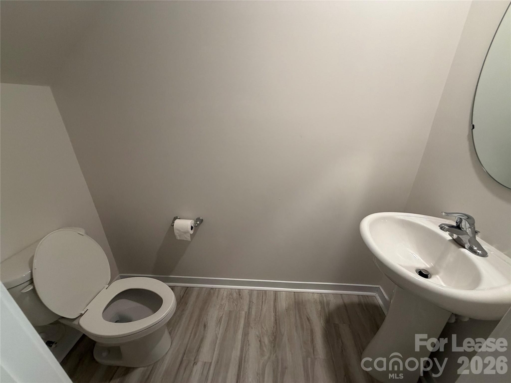 1013 20th Avenue Loop Se - Photo 4