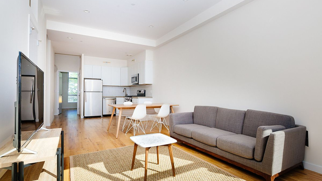 56 Marcy Avenue - Photo 0