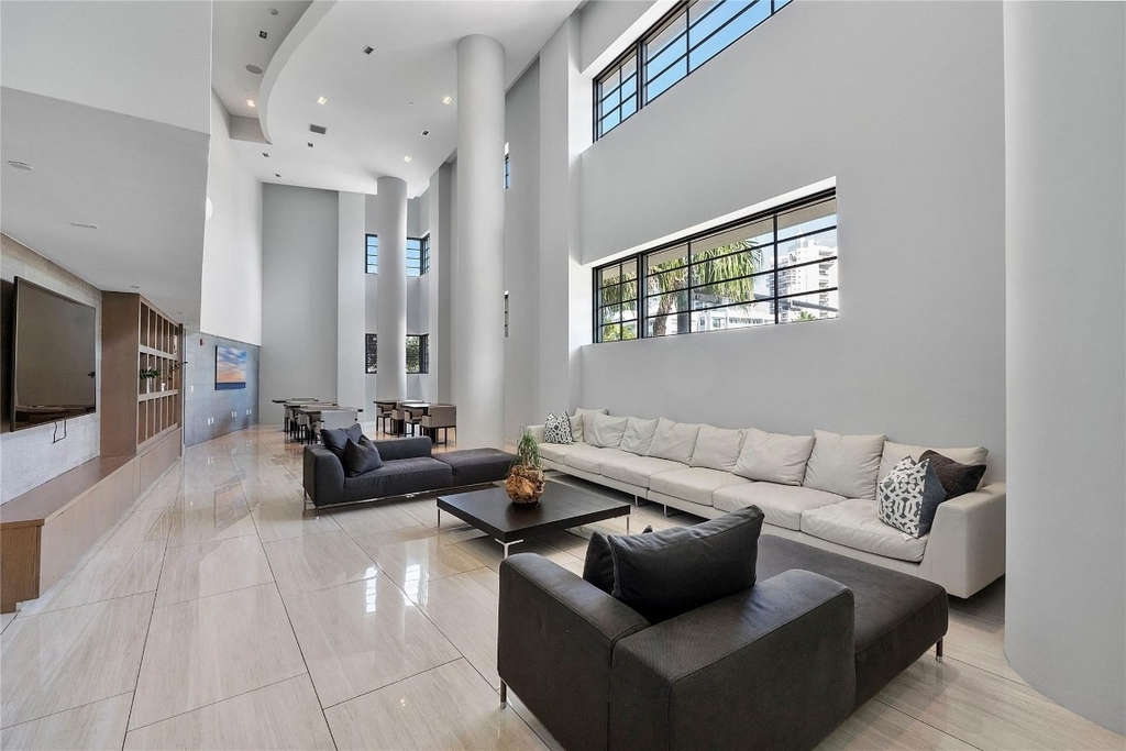 6620 Indian Creek Drive - Photo 49