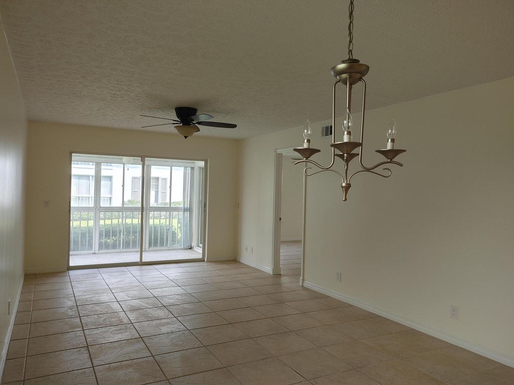 801 Se Central Parkway - Photo 9