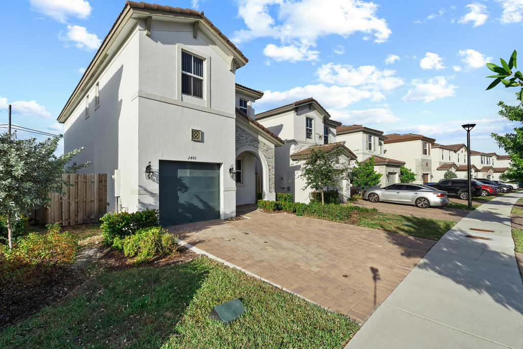 2405 Nw 131st Circle - Photo 25
