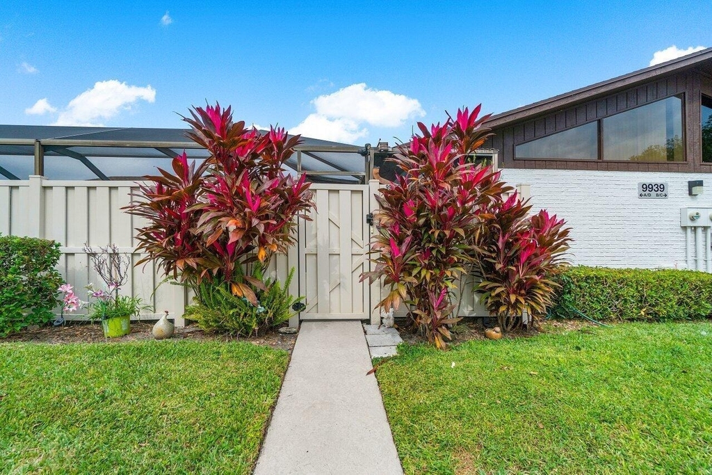 9939 Boca Gardens Trail - Photo 1