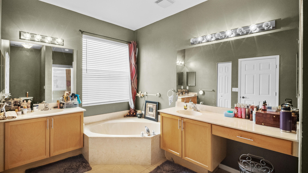 222 Sw Manatee Springs Way - Photo 16
