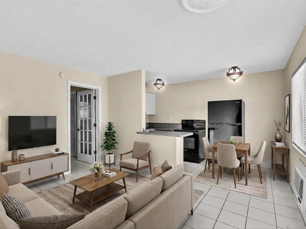 1219 Ne 14th Avenue - Photo 1