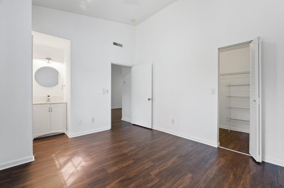 6249 Garden Court - Photo 16