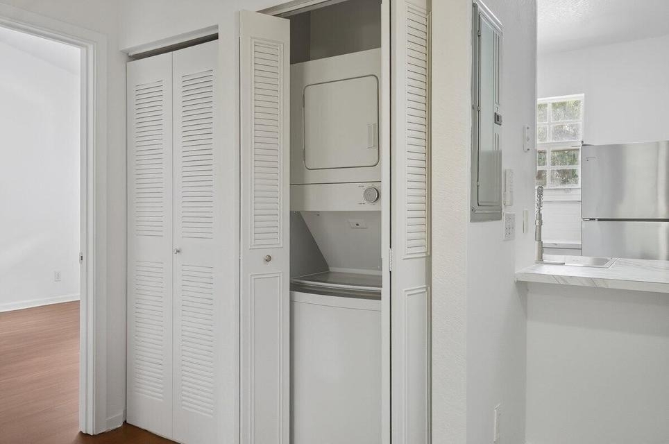 6249 Garden Court - Photo 9