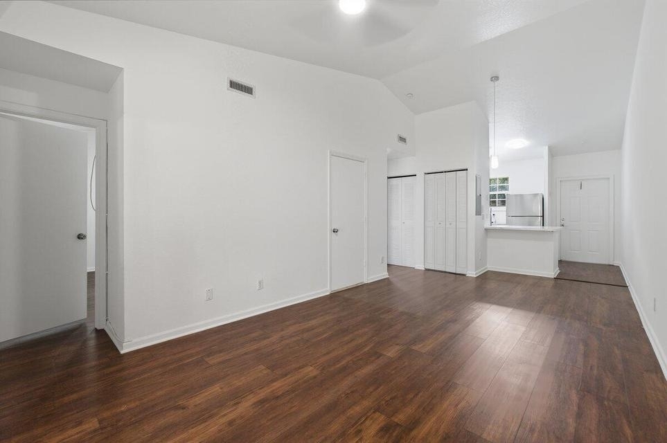 6249 Garden Court - Photo 13