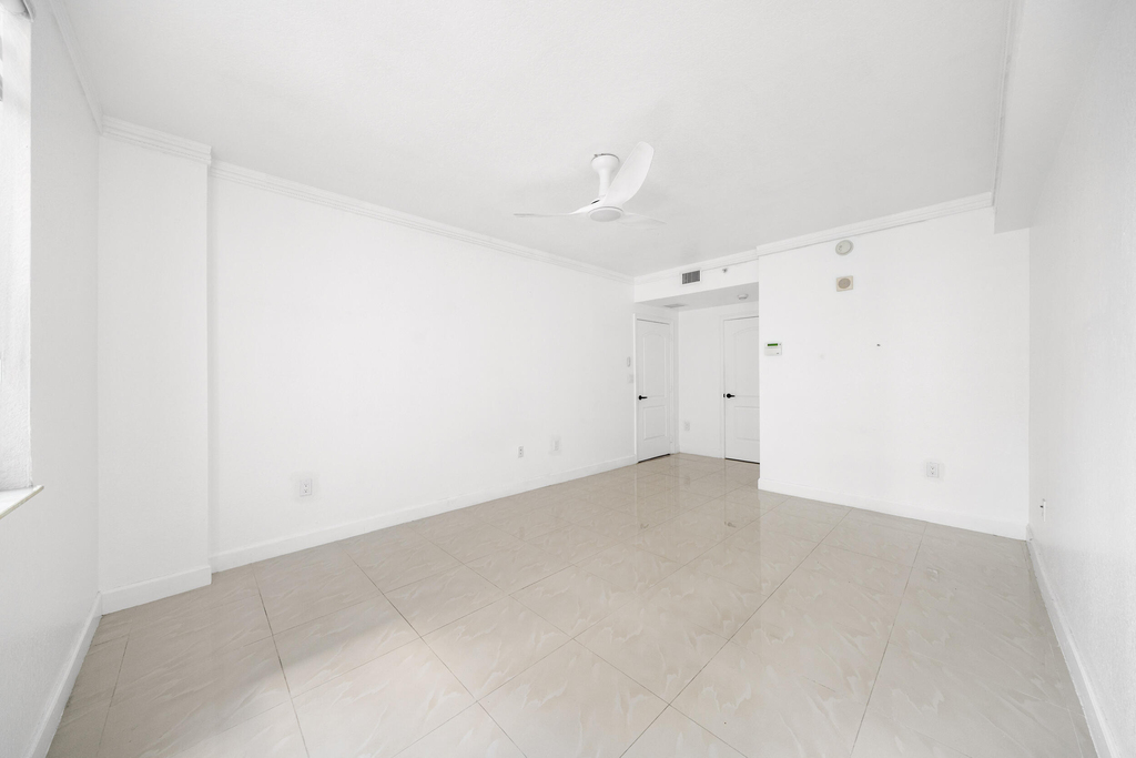 1830 Radius Drive - Photo 3