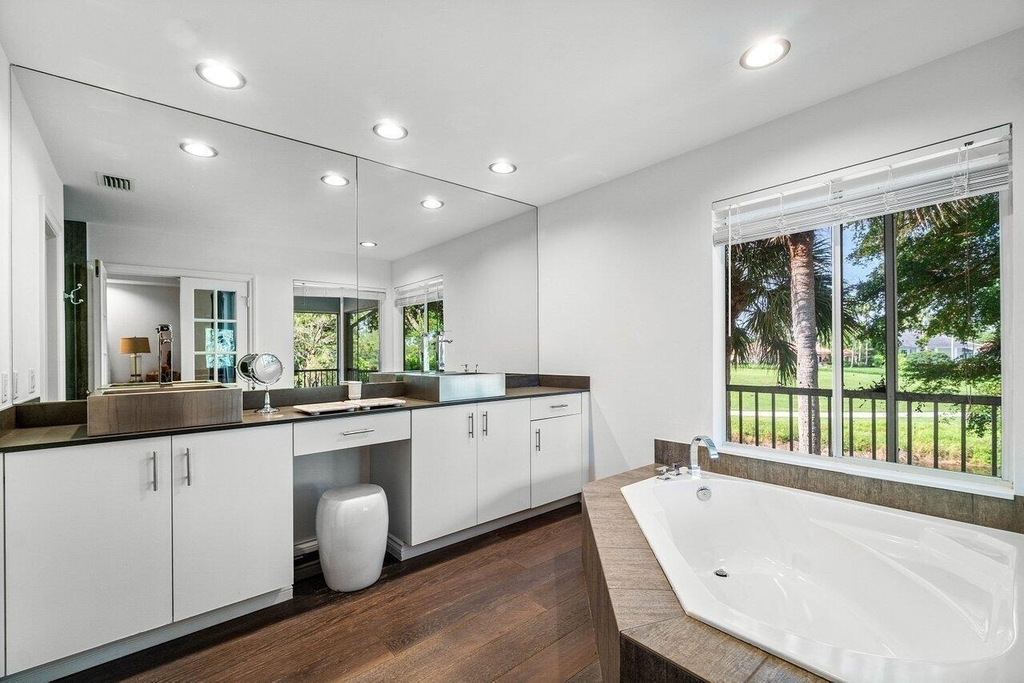 11823 Pebblewood Drive - Photo 15