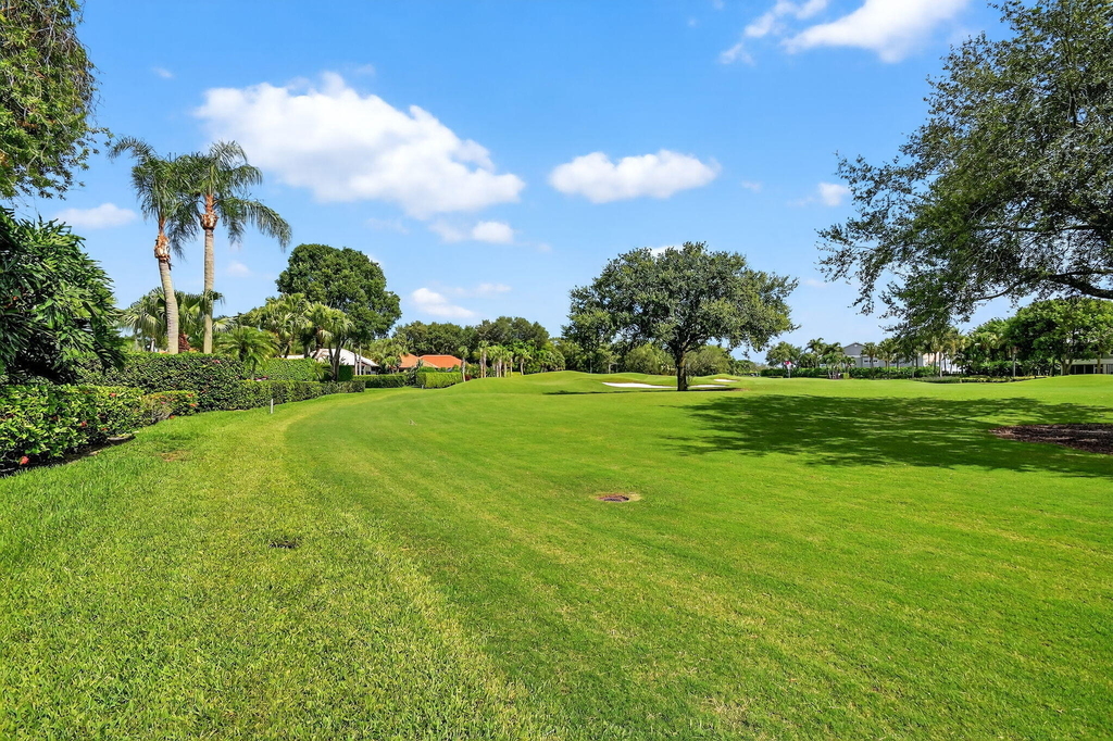 4553 Barclay Fair Way - Photo 45