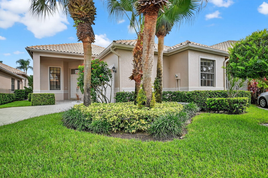 4553 Barclay Fair Way - Photo 2