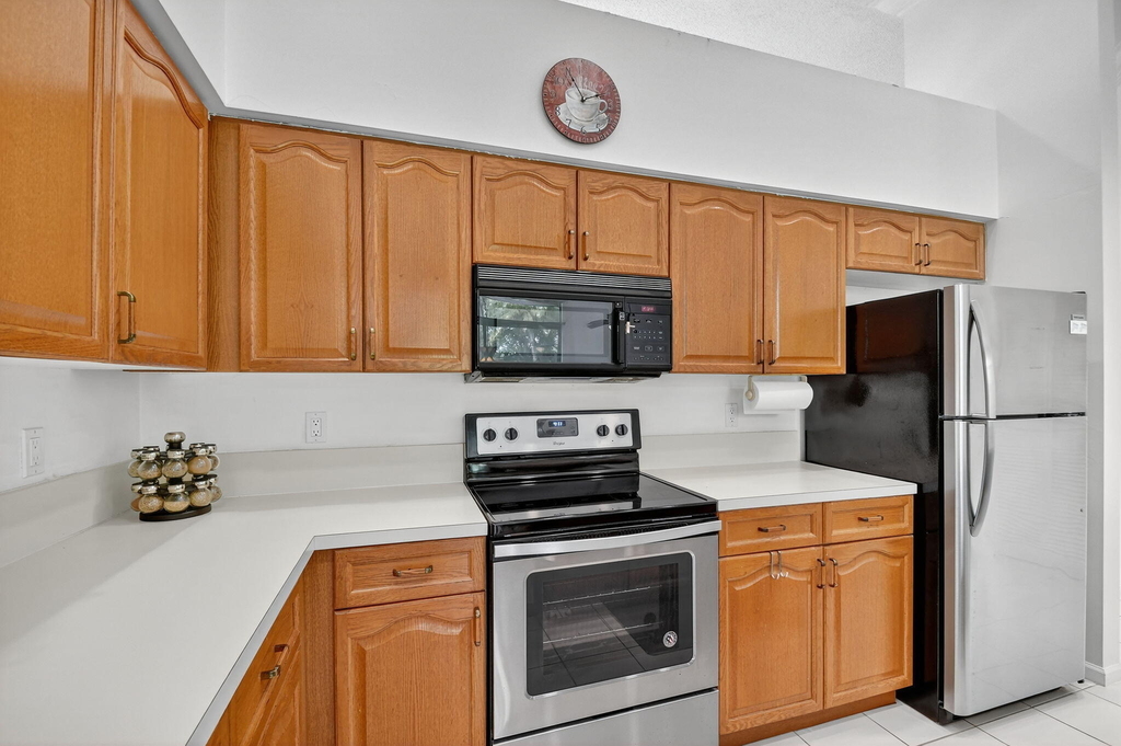 4553 Barclay Fair Way - Photo 14
