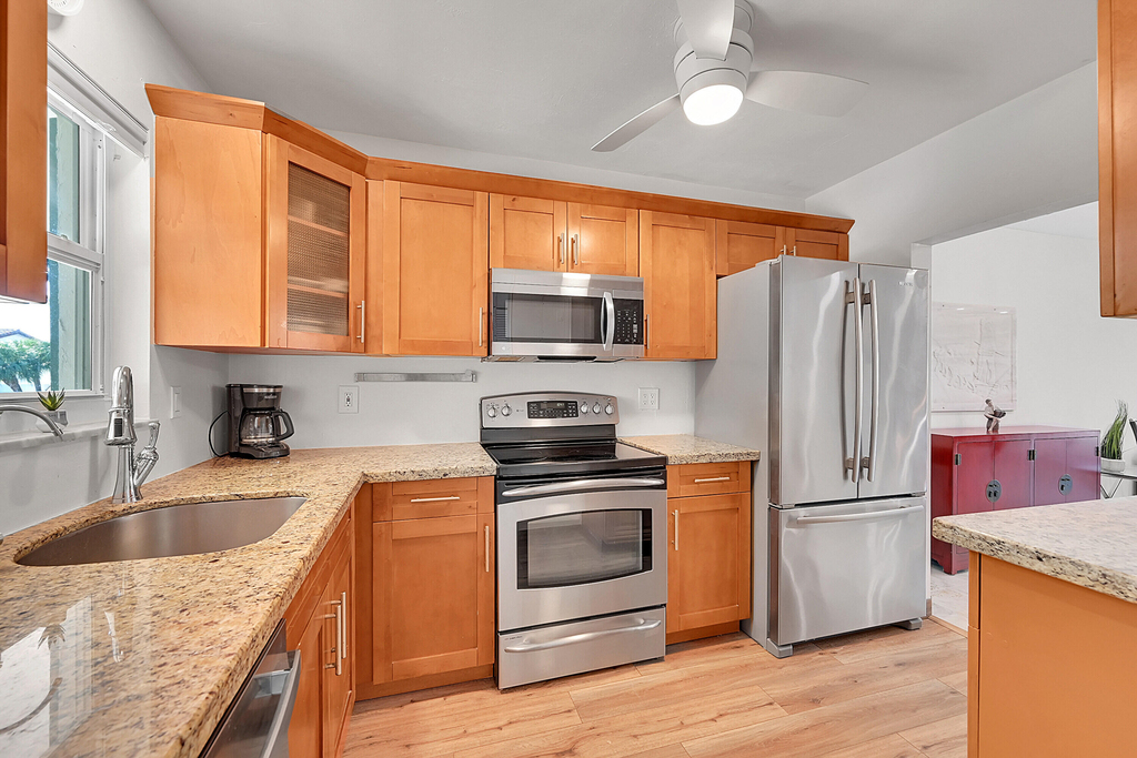 3655 Ne 32nd Avenue - Photo 14