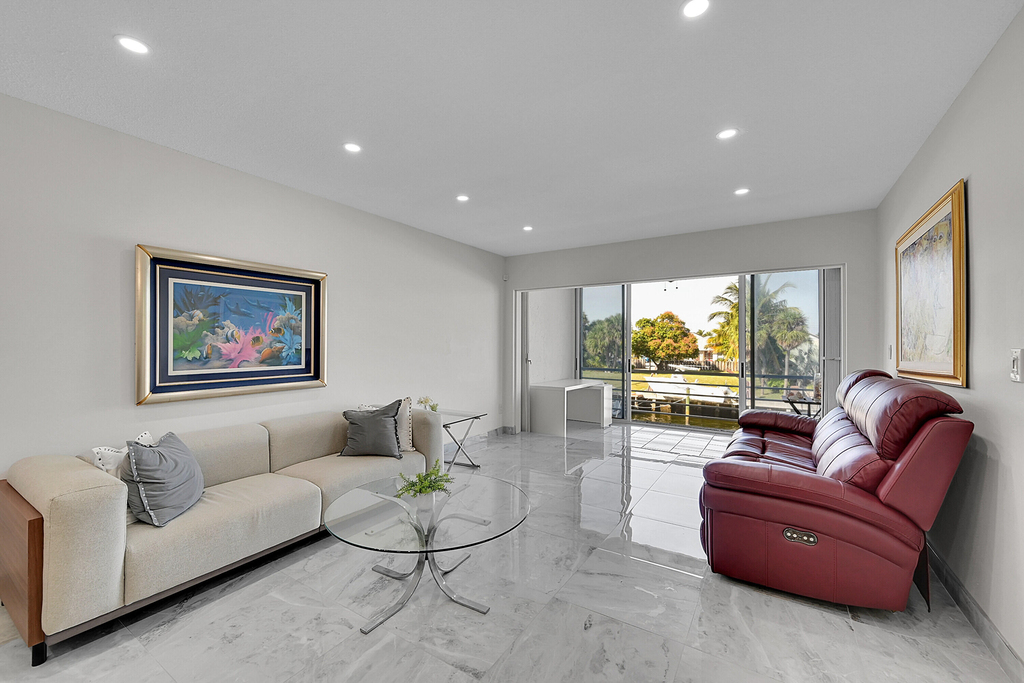 3655 Ne 32nd Avenue - Photo 17