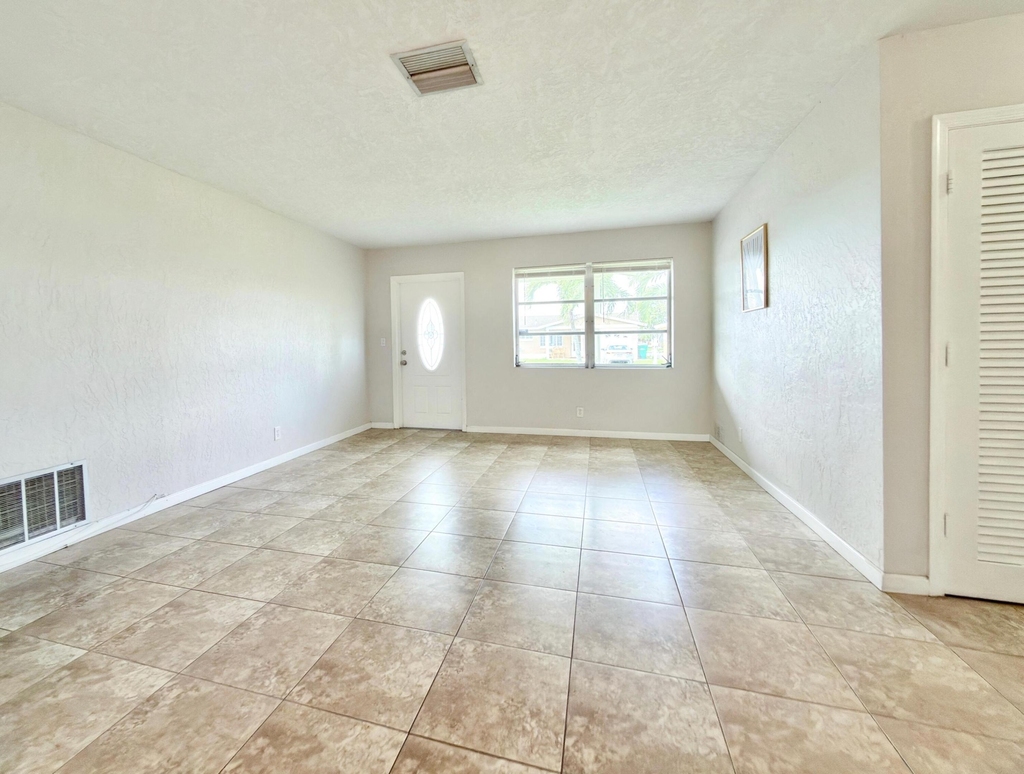 4510 Nw 46th Street - Photo 19