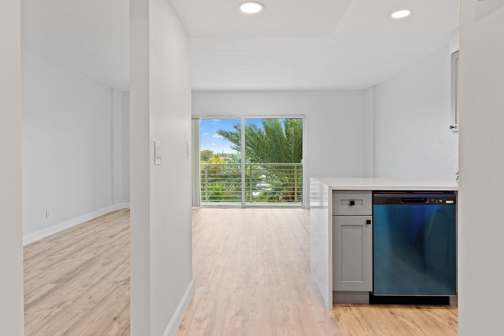 2900 Ne 30th Street - Photo 20