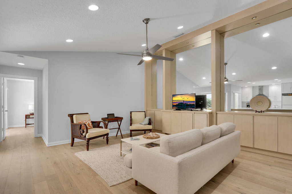 7904 Chapman Oak Court - Photo 8