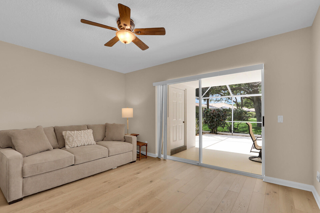 7904 Chapman Oak Court - Photo 18