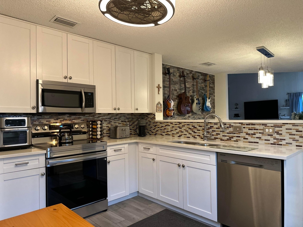 1728 Shoreside Circle - Photo 17