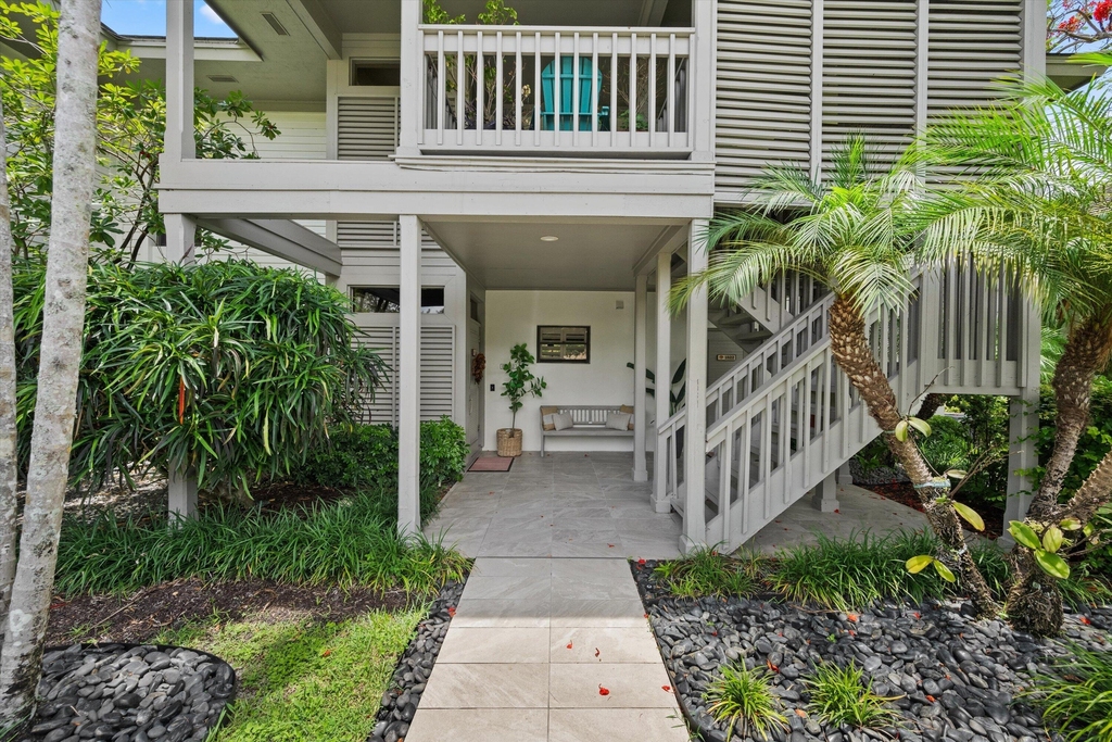 11842 Pebblewood Drive - Photo 12