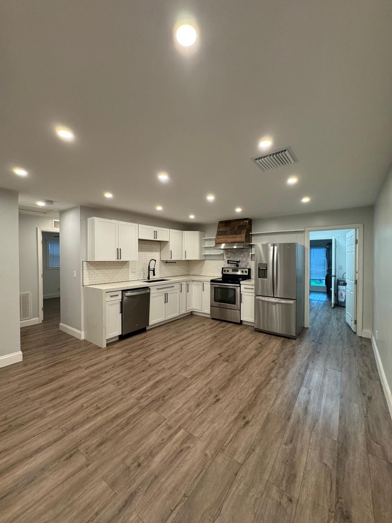 9422 Sw 51st Street - Photo 3
