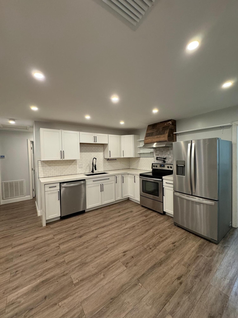 9422 Sw 51st Street - Photo 4