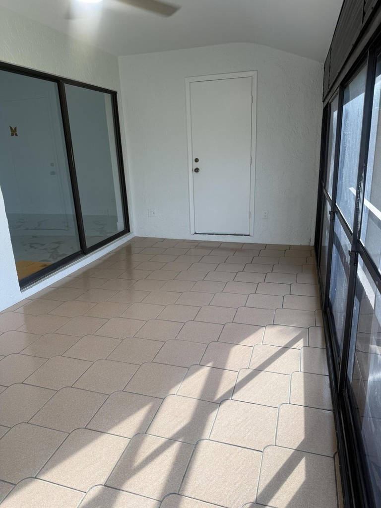 817 Sky Pine Way - Photo 21