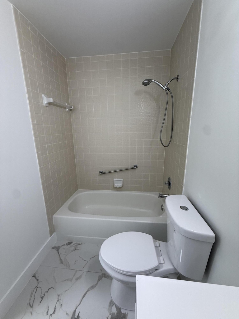 817 Sky Pine Way - Photo 14