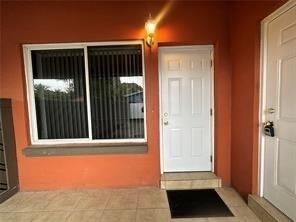 61 Nw 35th Street - Photo 3