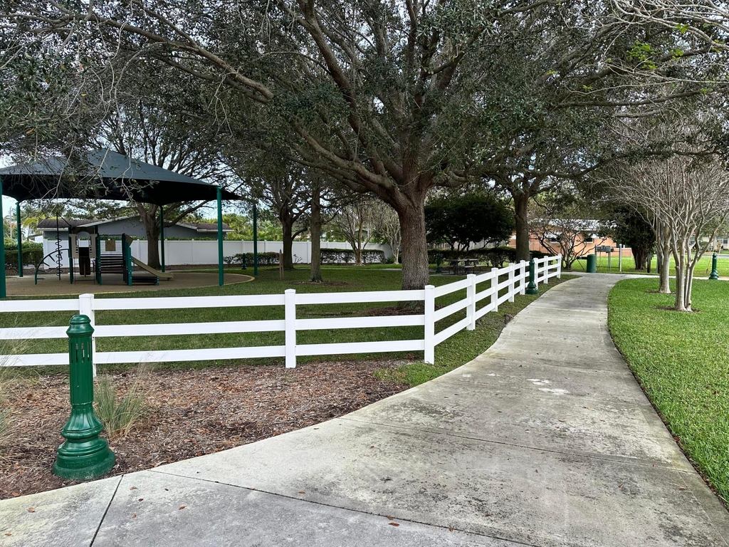 61 Nw 35th Street - Photo 26