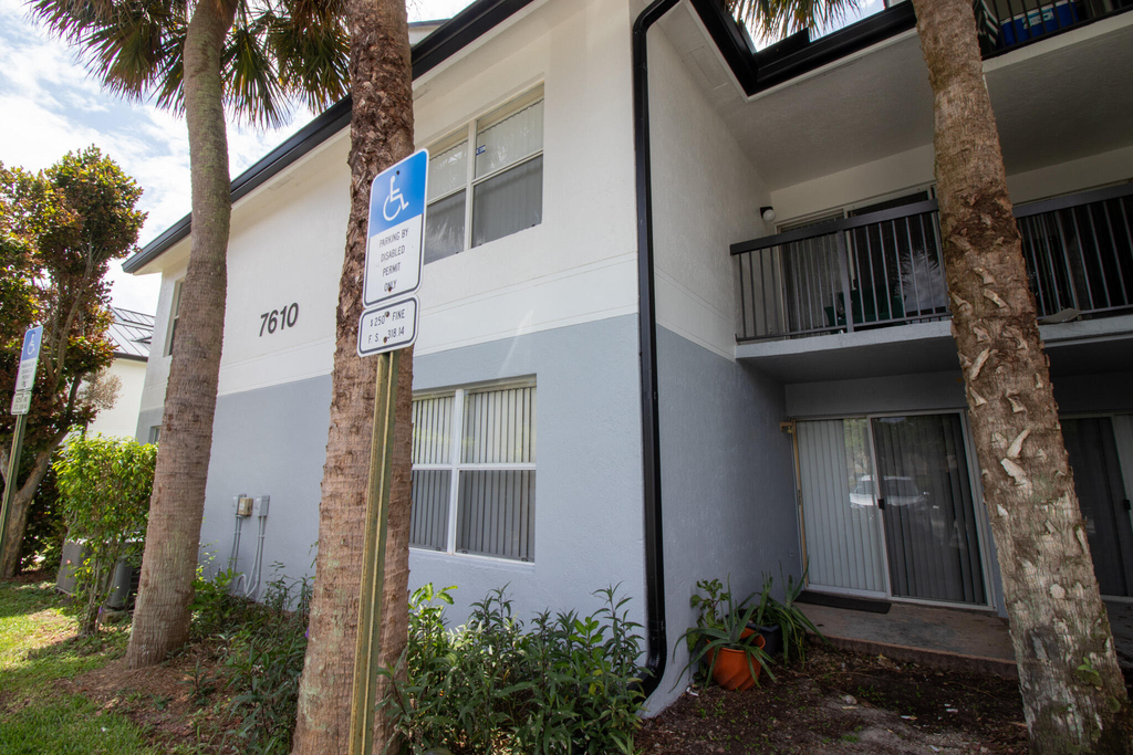 7610 Westwood Drive - Photo 4