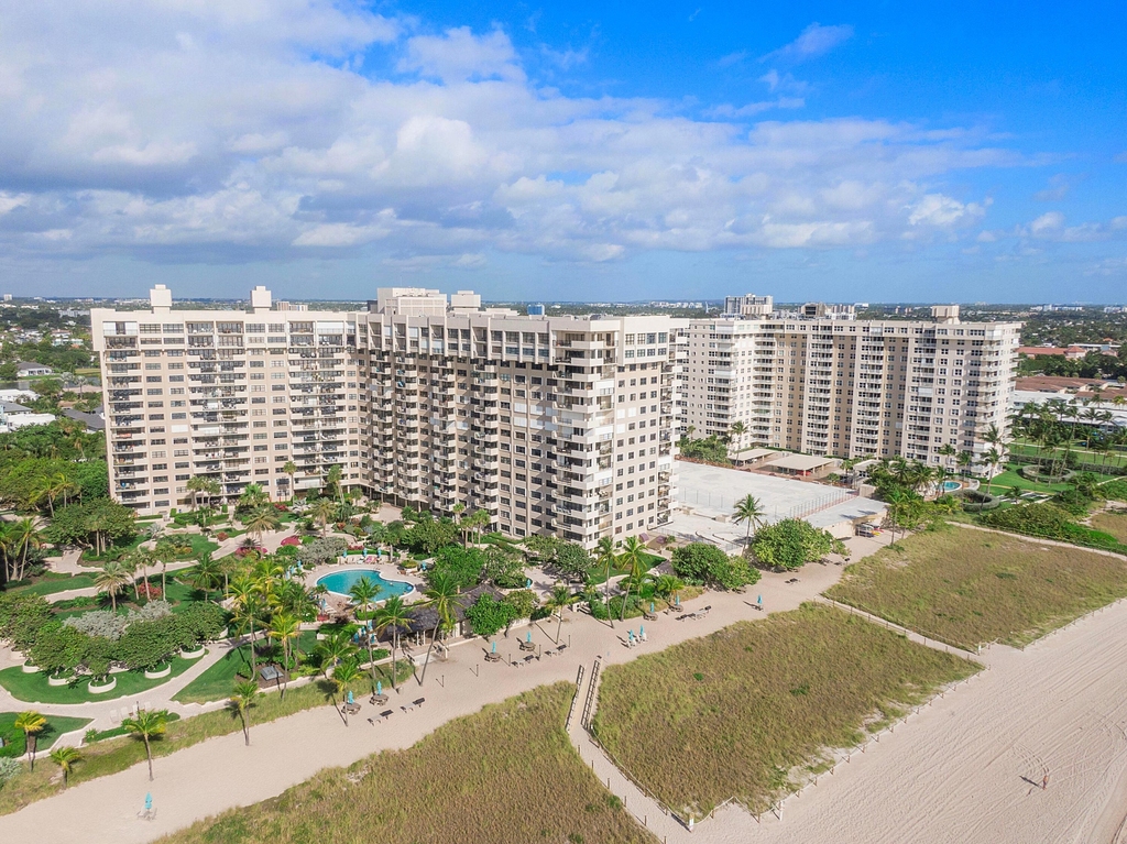 4900 N Ocean Boulevard - Photo 2