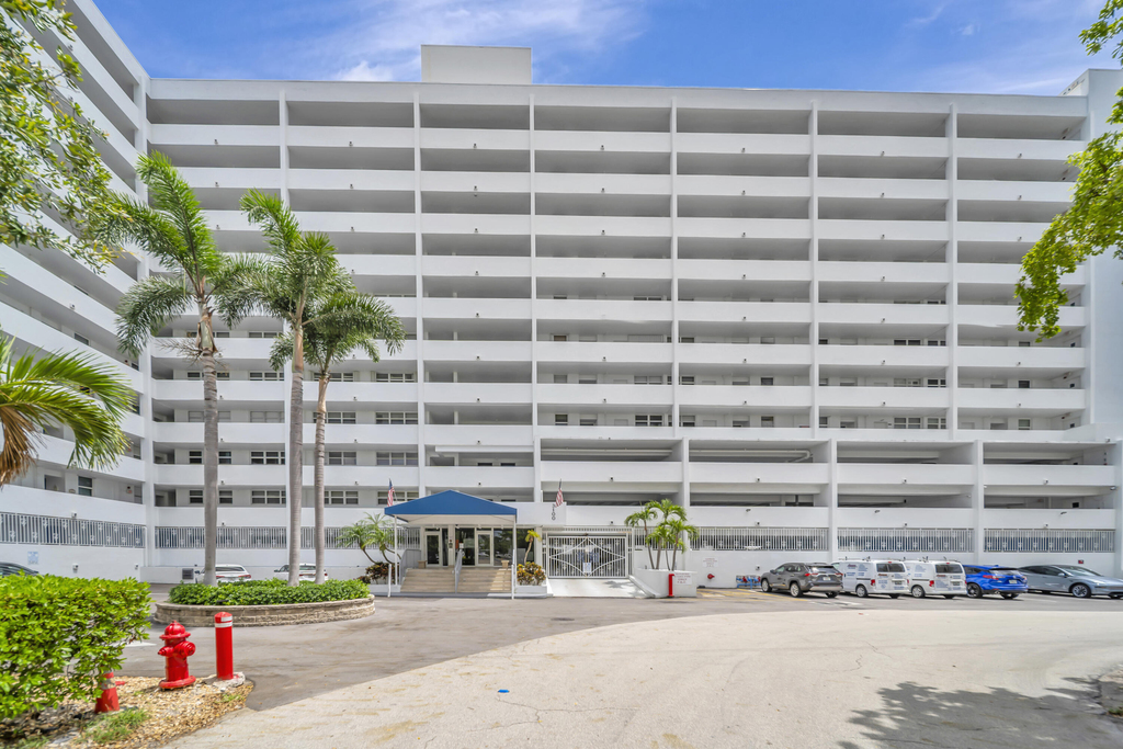 3100 Ne 49 Street - Photo 31