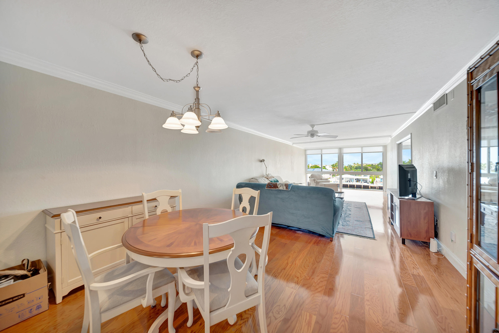 3100 Ne 49 Street - Photo 6