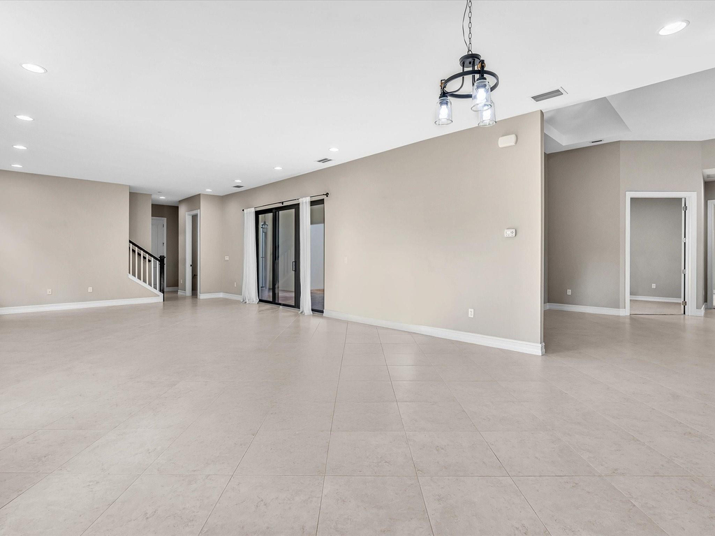 10630 Sw 55th Street - Photo 16