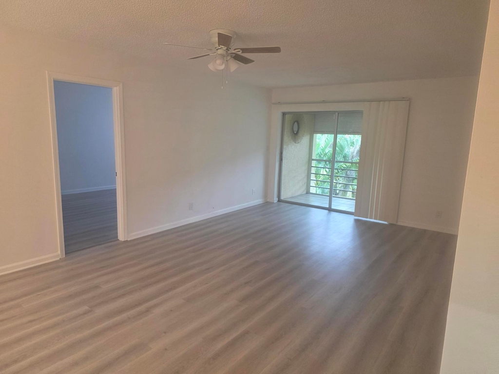 959 Se 2nd Avenue Se - Photo 22