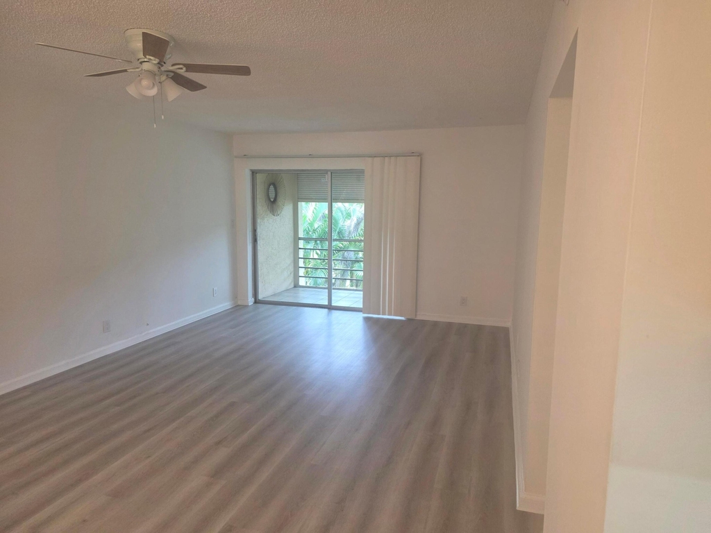 959 Se 2nd Avenue Se - Photo 21