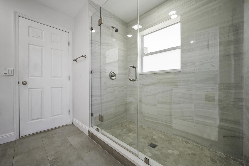 2100 N Seacrest Boulevard - Photo 15