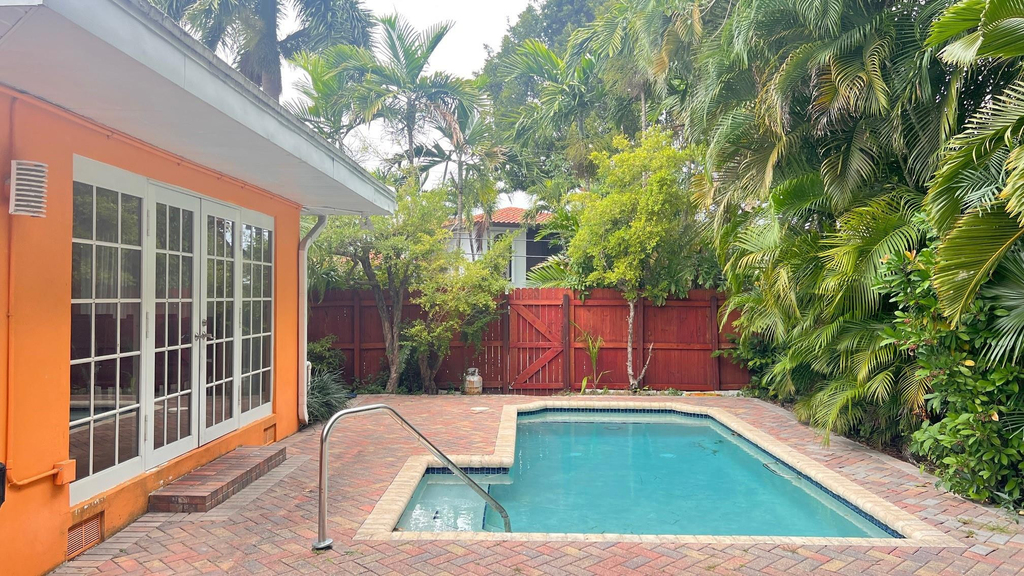 3100 Ne 21st Street - Photo 18