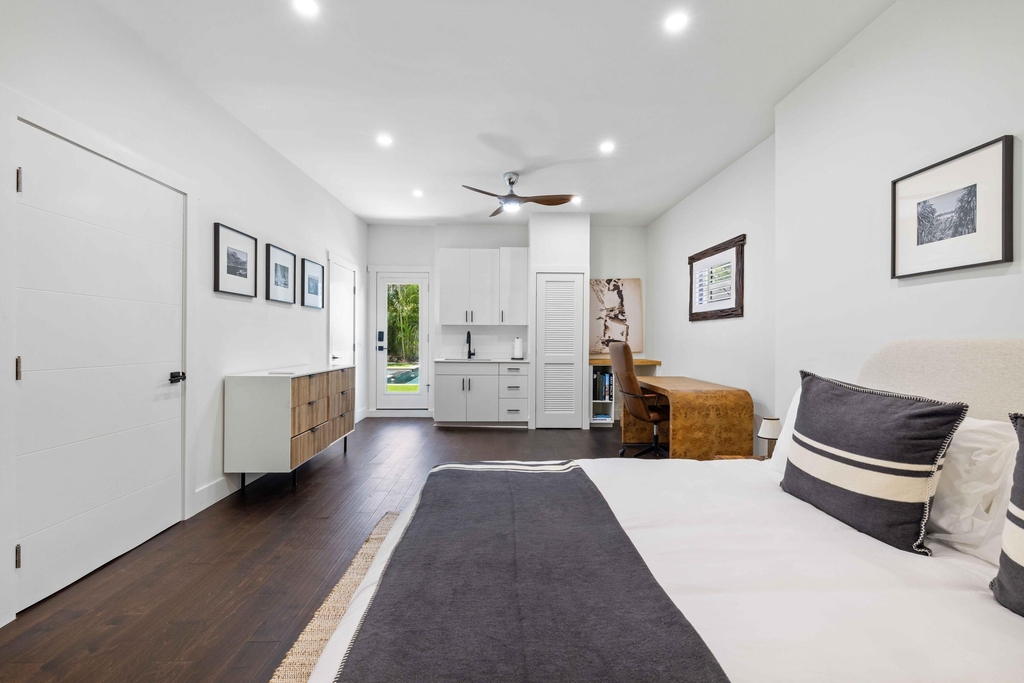511 32nd Street - Photo 21