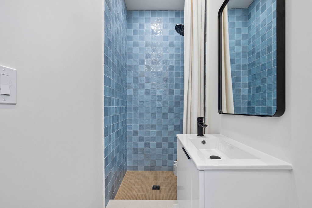 511 32nd Street - Photo 24