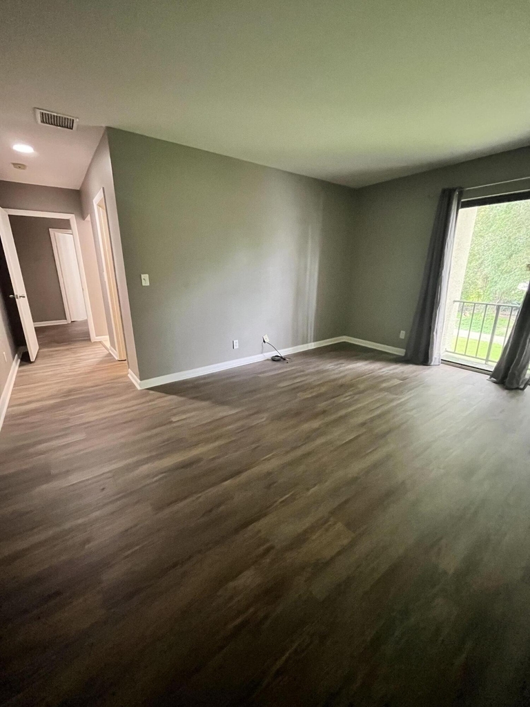 1700 Presidential Way - Photo 18
