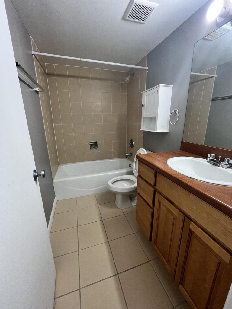 1700 Presidential Way - Photo 12