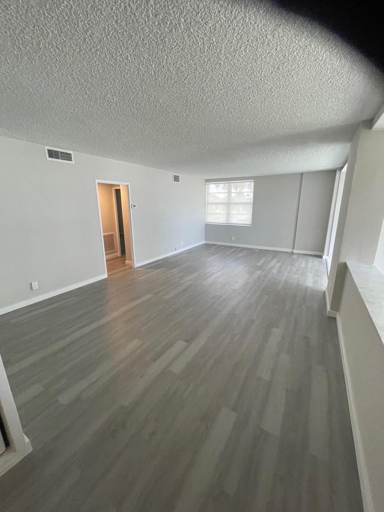 3600 Galt Ocean Drive - Photo 5