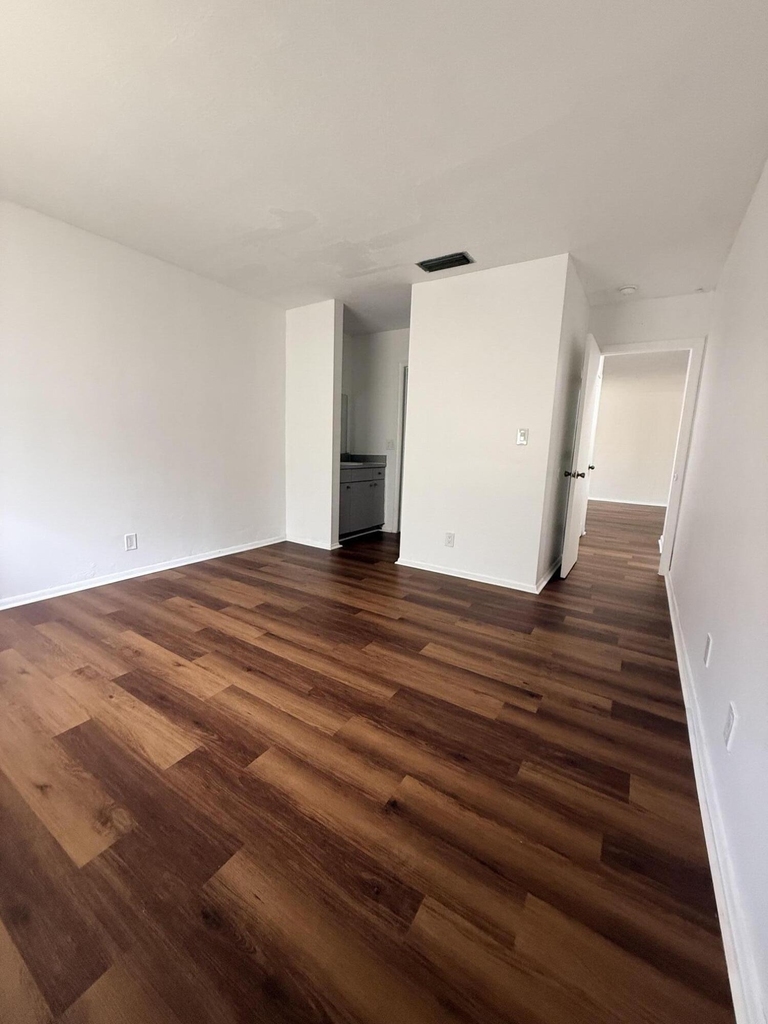 4001 Nw 31st Avenue - Photo 17